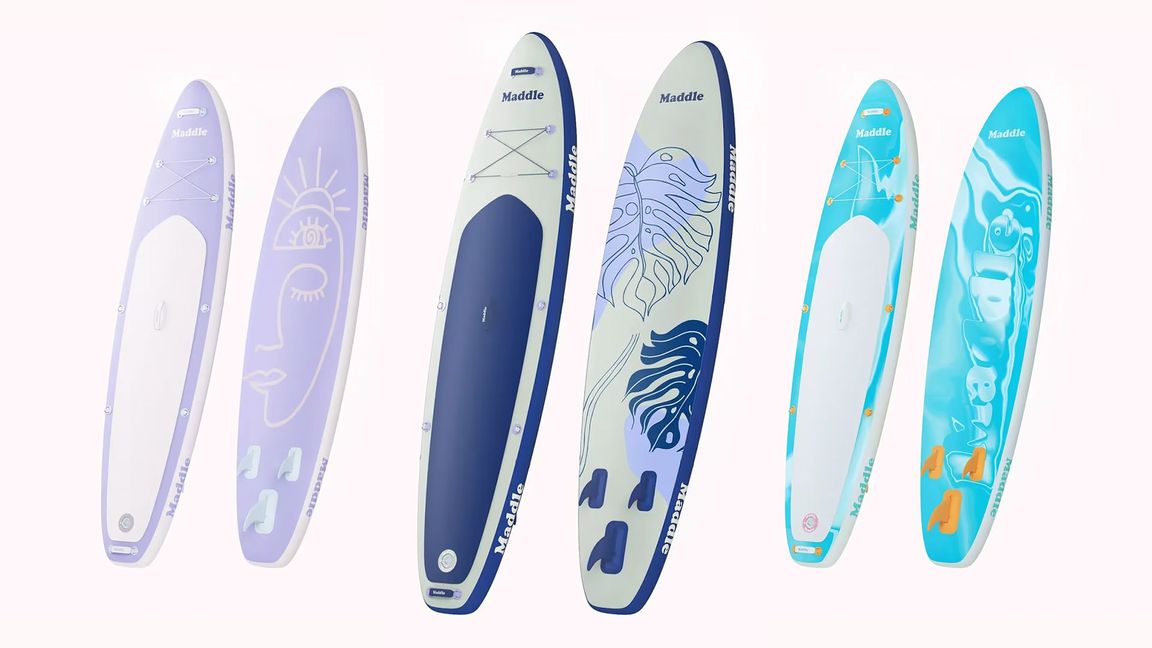 Hero 3D rendering for surfer boards in three colors