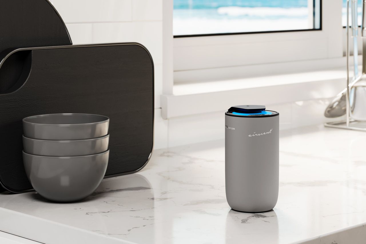 Grey Mini Difusser Lifestyle CGI