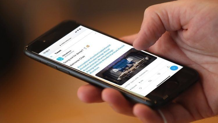 Twitter Advertising for Products: Phone Screen