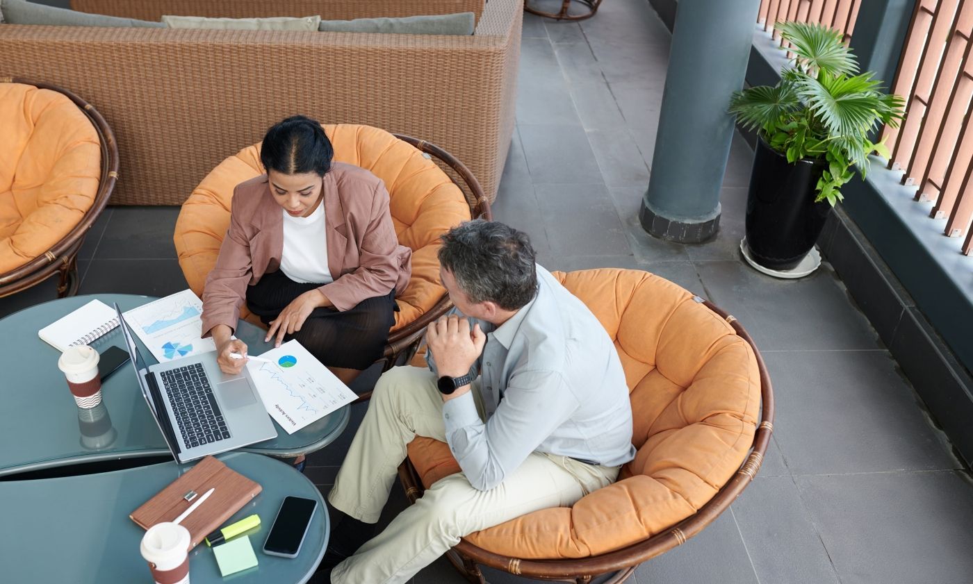 Strategy Development for Phygital Marketing