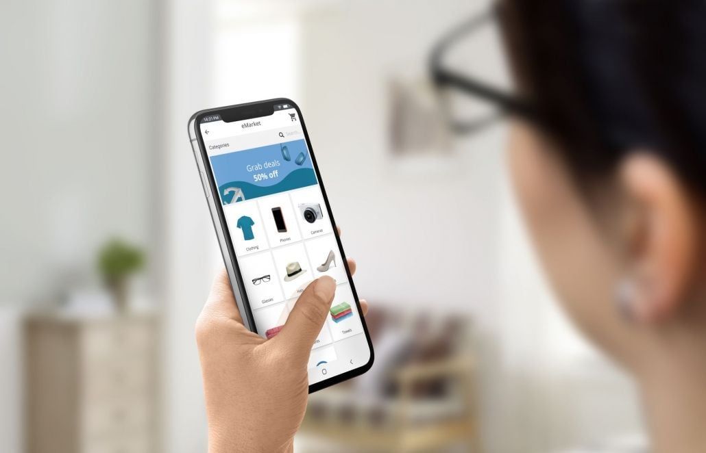 Furniture online stores: Mobile apps and web