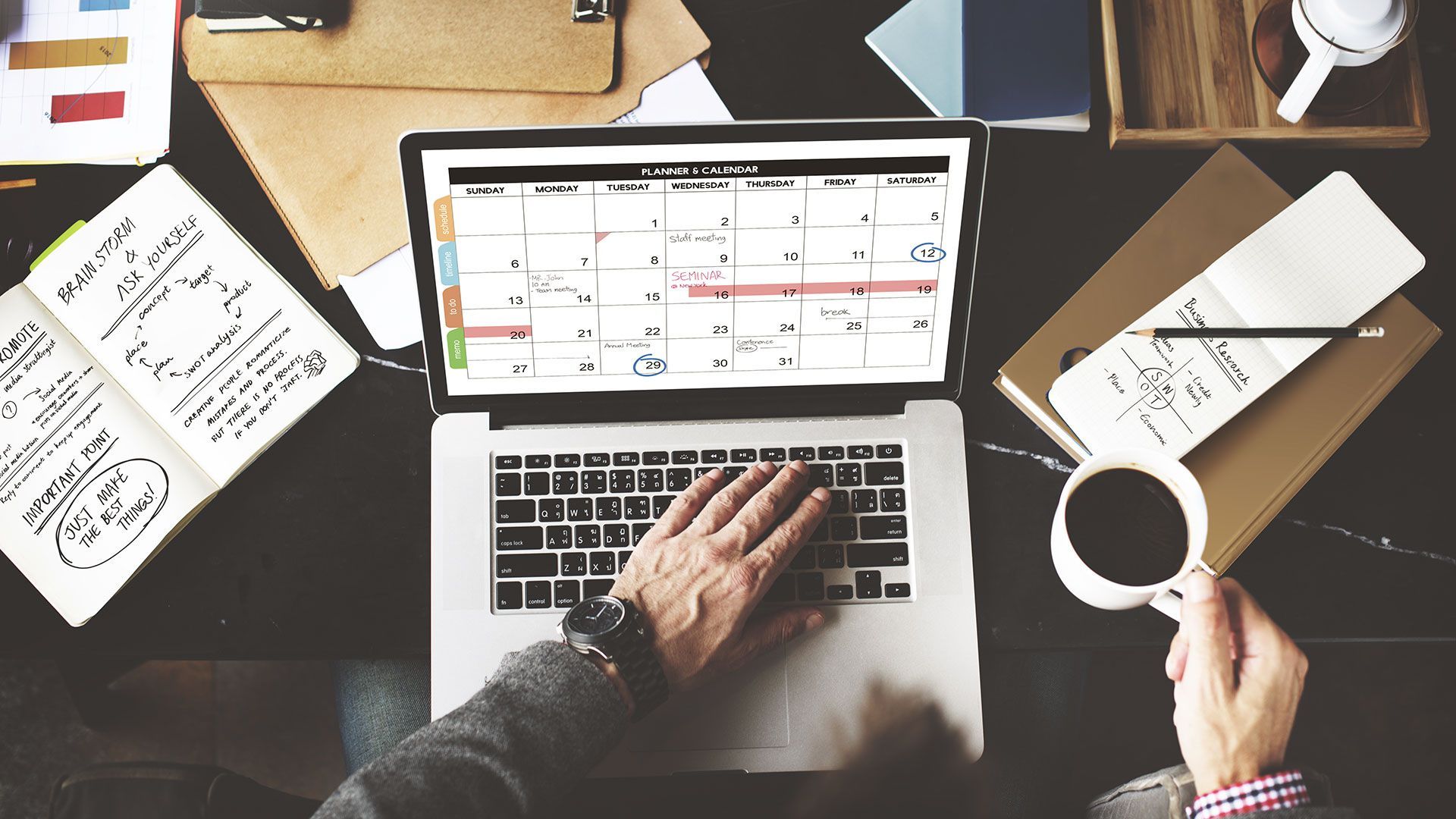 A Marketer Working on Schedule in Order to Speed Up Rendering Project