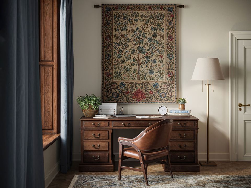 Product 3D Visualization for a Wooden Desk