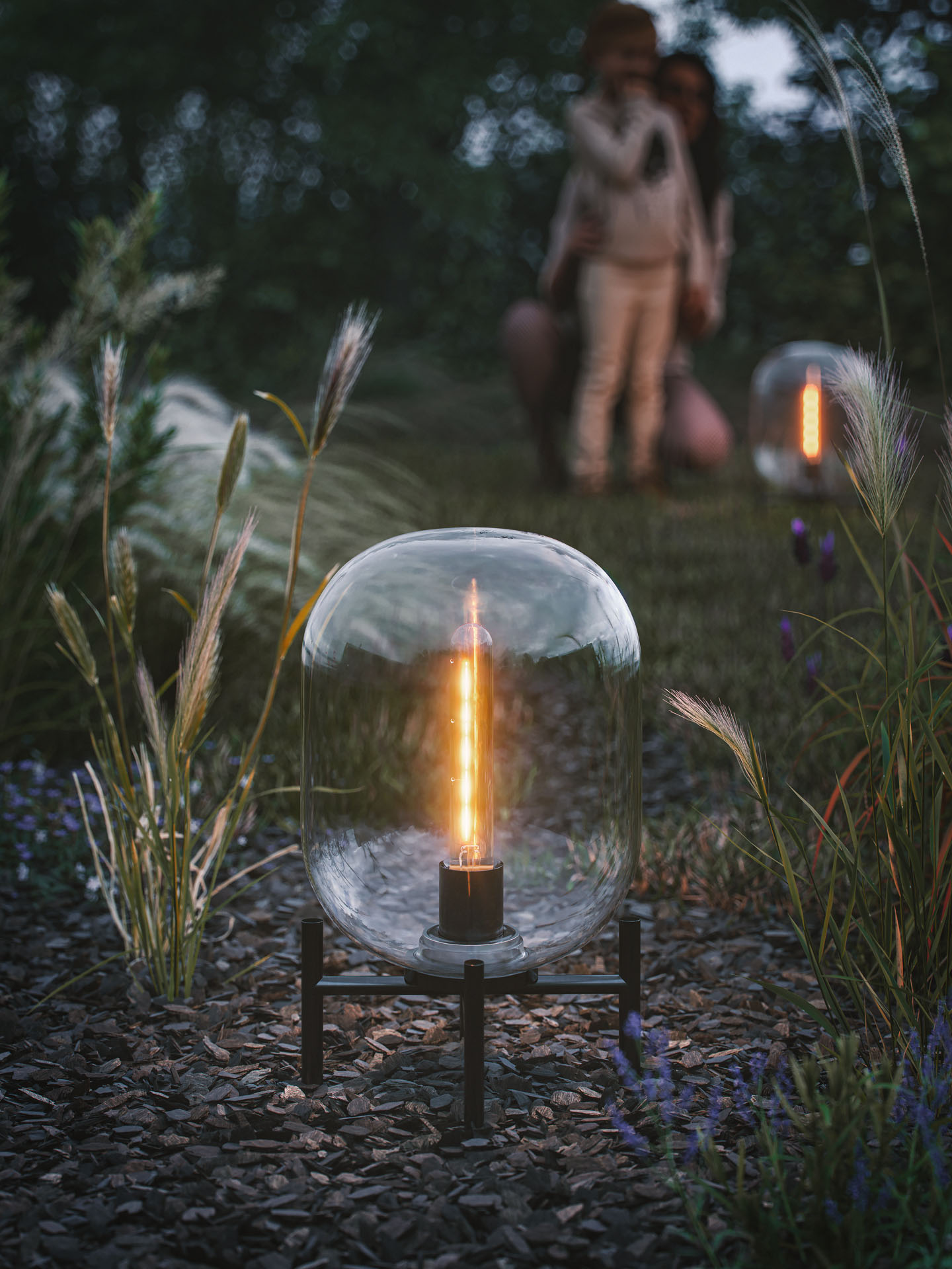 3D Lifestyle Rendering with People for Outdoor Lamp
