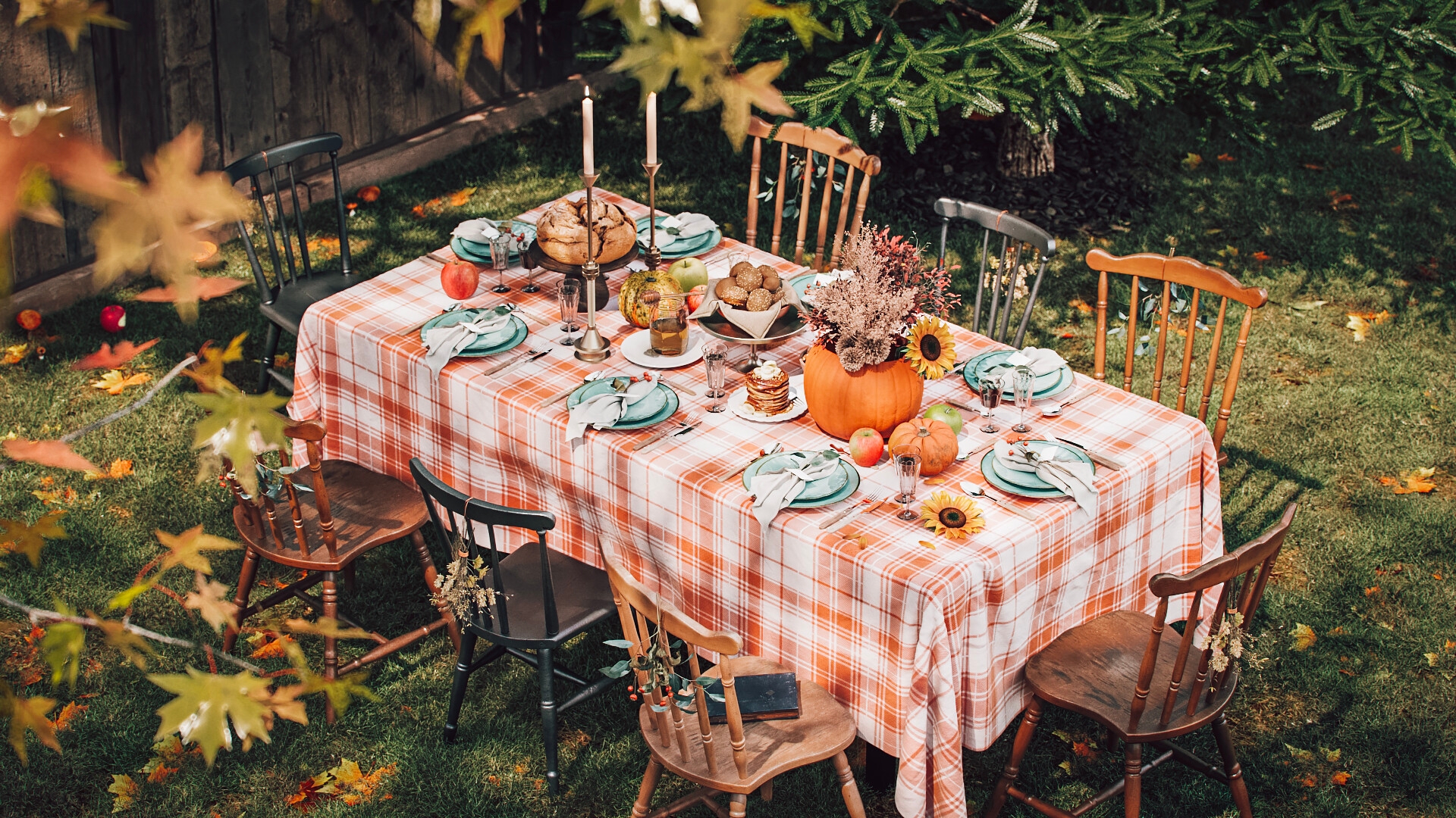 Thanksgiving-Themed Dining Furniture Visualization