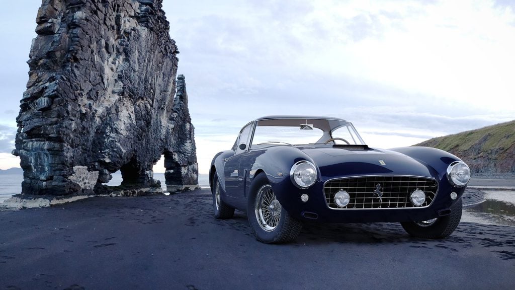 3D Car Model on Scenic Beach – High-Quality Visualization