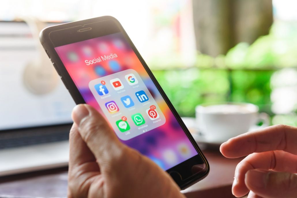 Product 360 view: Social networks