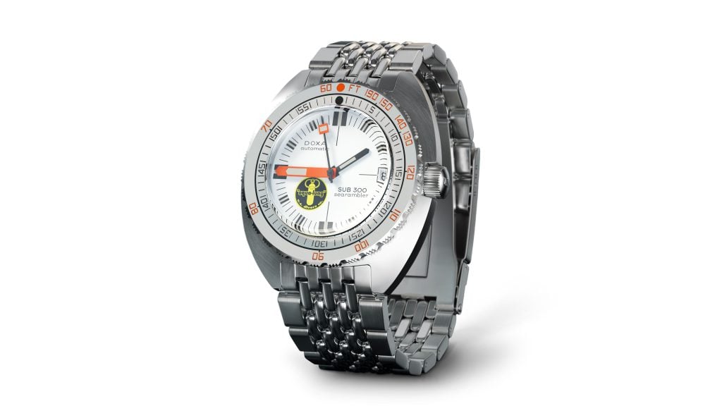 High-Quality 3D Product Rendering of Luxury Watch