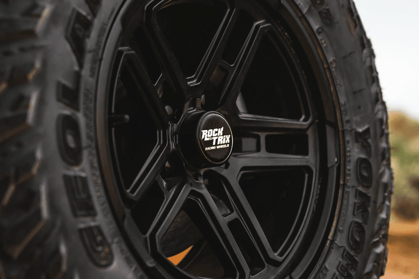 Reference image of wheel disc design for automotive modeling