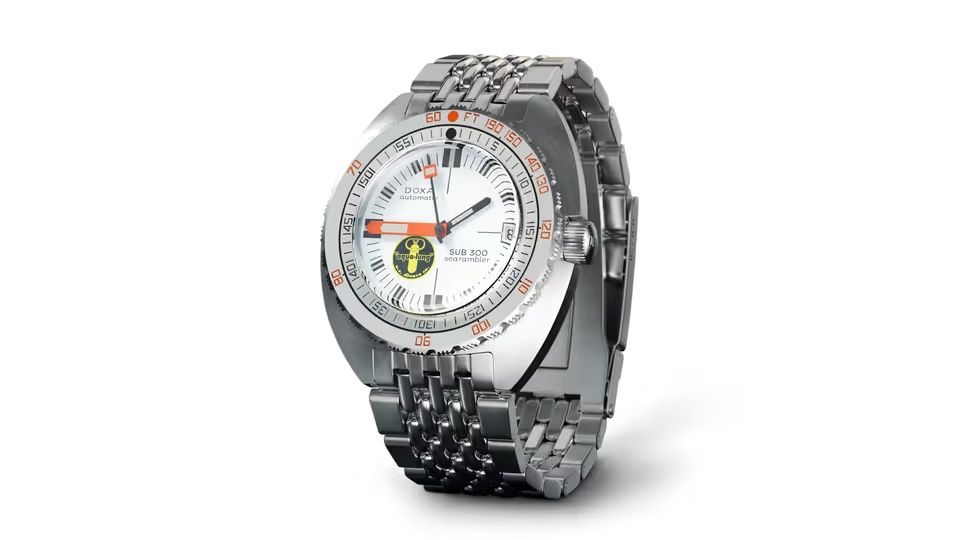 White Product Background 3D Render of Watch