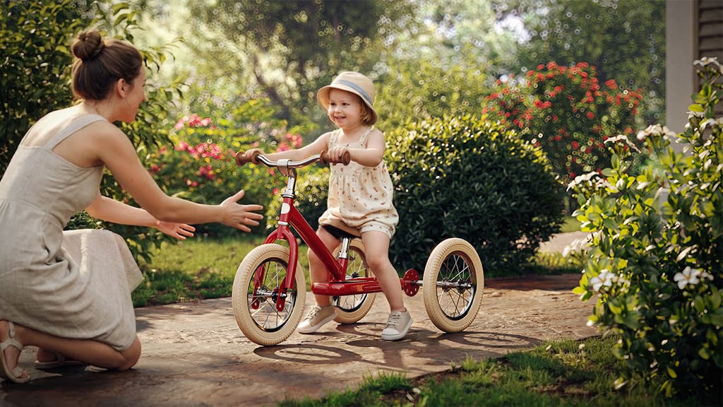 Electric & pedal-powered kids' vehicles