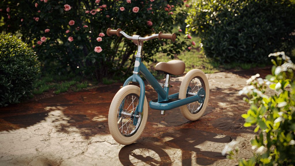 Electric & pedal-powered kids' vehicles
